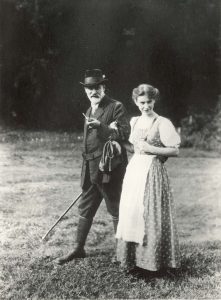 Sigmund und Anna Freud in den Dolomiten 1913 © Sigmund Freud Copyrights